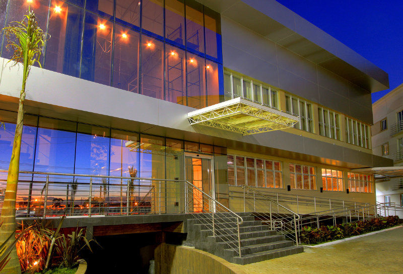 Bristol Portal Do Iguacu Curitiba Aeroporto Hotel Exterior foto